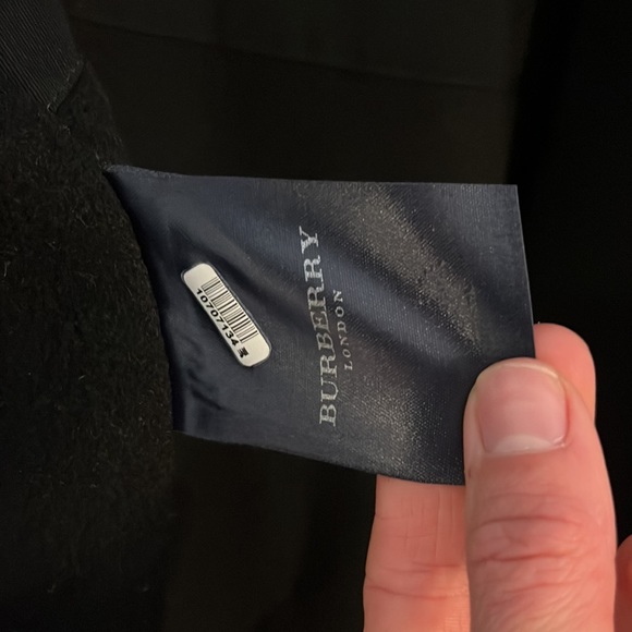 Large Burberry trench coat - Picture 8 of 12